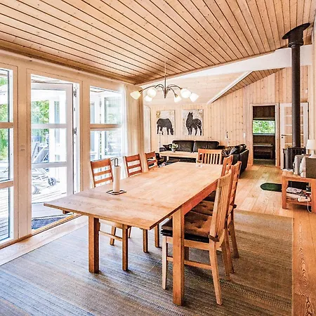 بيت للعطل Stunning In With Sauna Højby