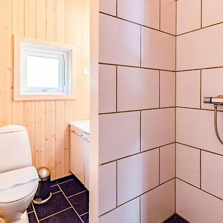 Stunning In With Sauna بيت للعطل Højby